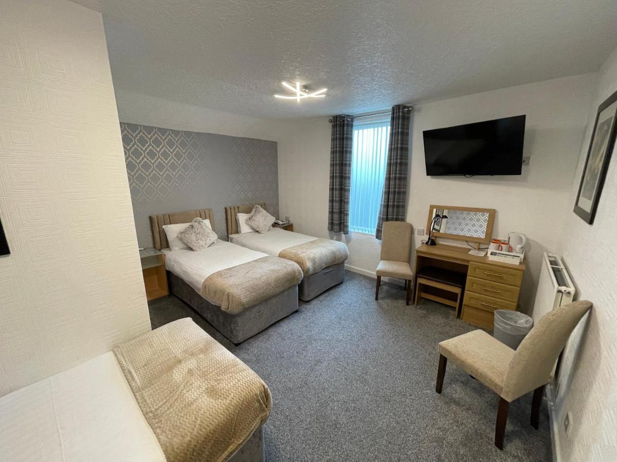 Ruskin Hotel Blackpool Bagian luar foto