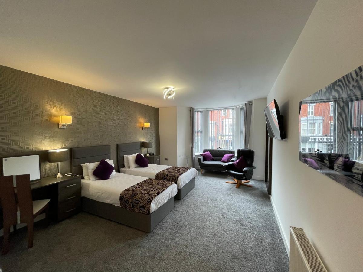 Ruskin Hotel Blackpool Bagian luar foto