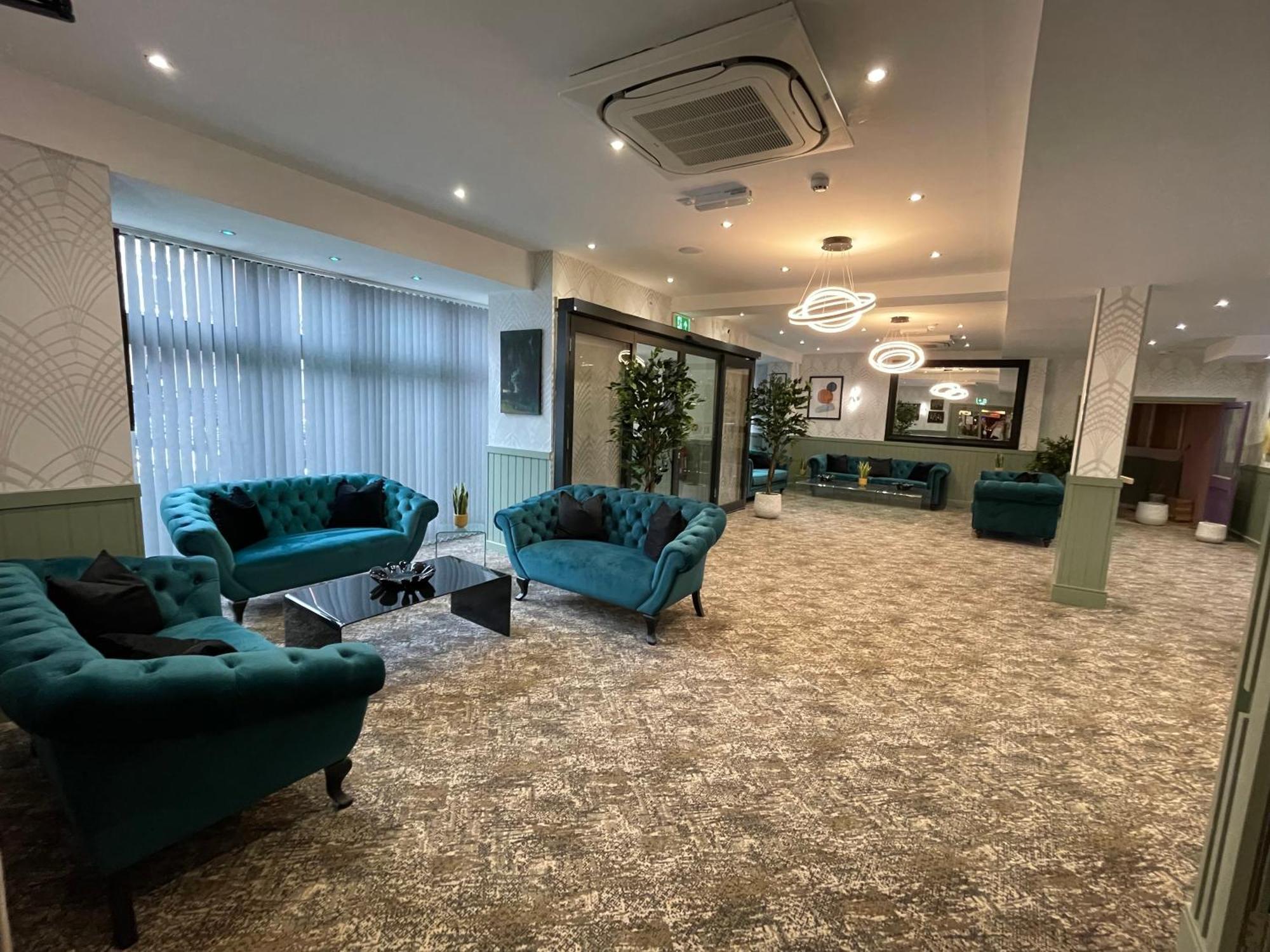 Ruskin Hotel Blackpool Bagian luar foto
