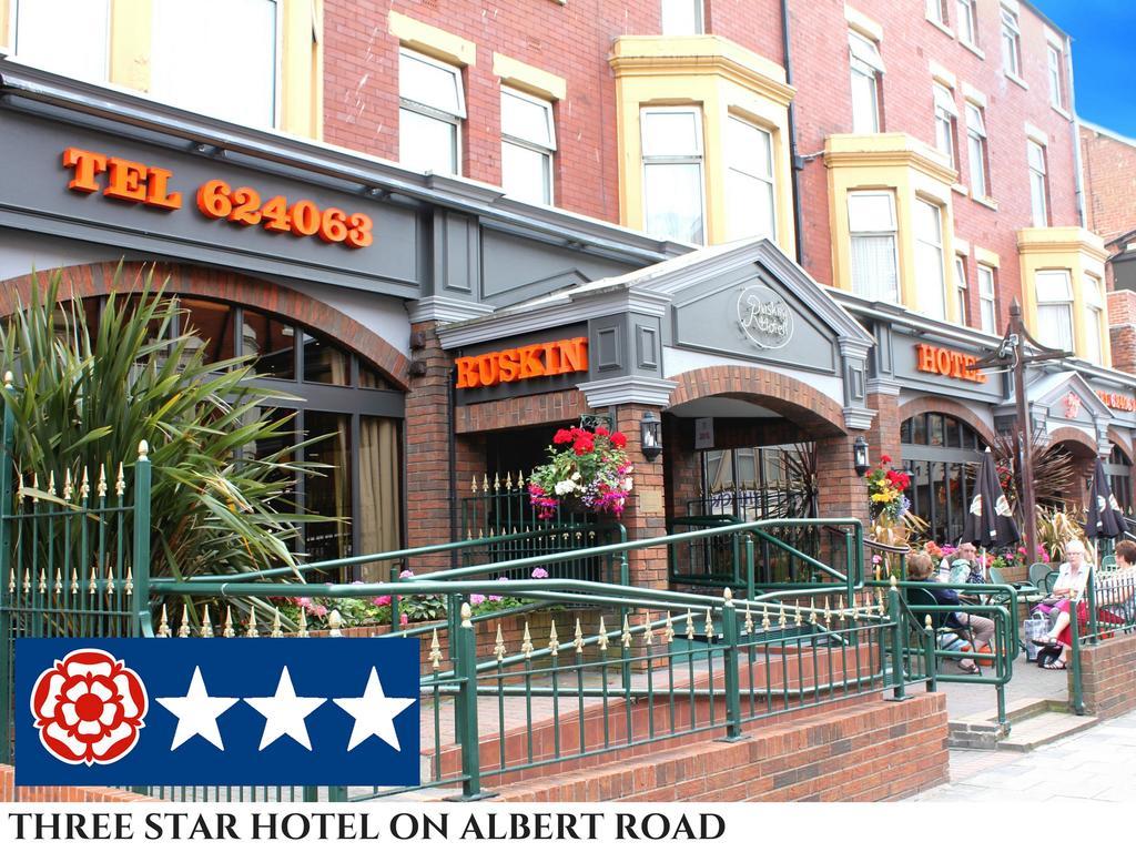 Ruskin Hotel Blackpool Bagian luar foto